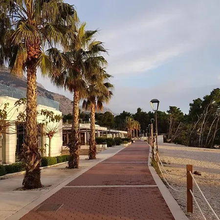 Lukas Galileo Blizu Centra I Plaze Lägenhet *