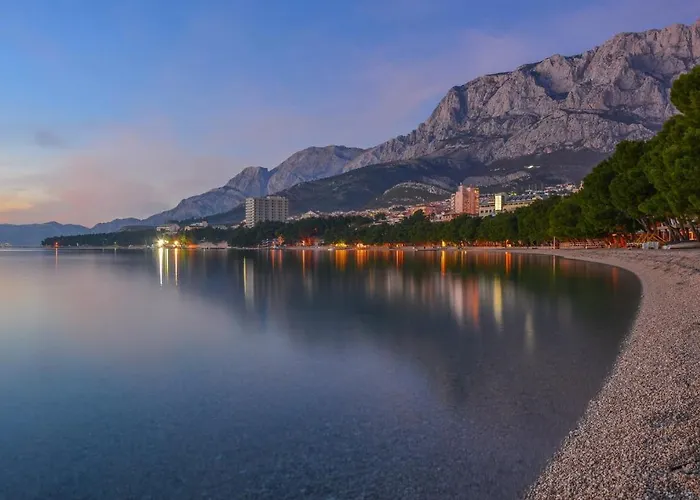 Apartman Lukas Galileo Blizu Centra I Plaze